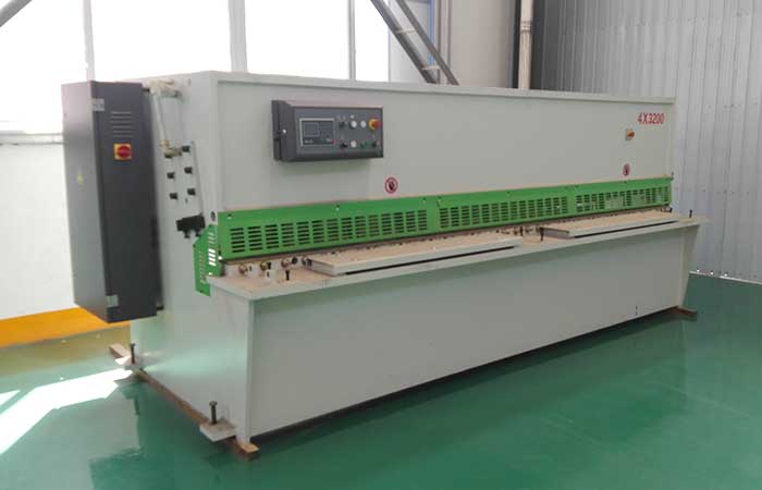 QC11Y-30×2500液壓剪板機(jī),30個(gè)厚液壓閘式剪板機(jī) QC11Y-30×2500液壓剪板機(jī),30個(gè)厚液壓閘式剪板機(jī)