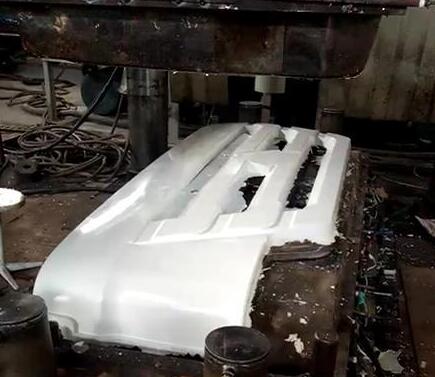 玻璃鋼汽車保險杠液壓機(jī)