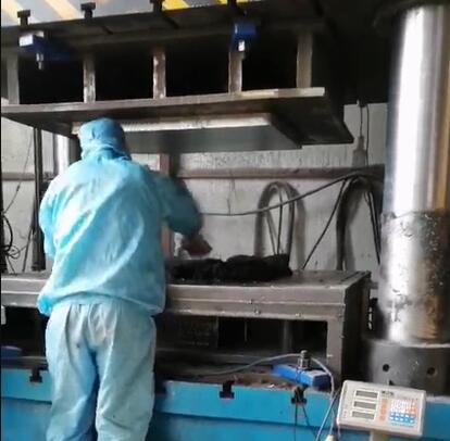 塑料托盤(pán)模壓成型液壓機(jī)